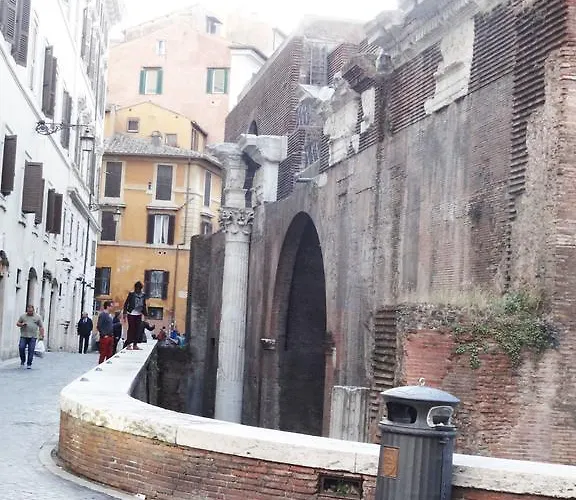 Bye Bye Pantheon Bed and breakfast 4*