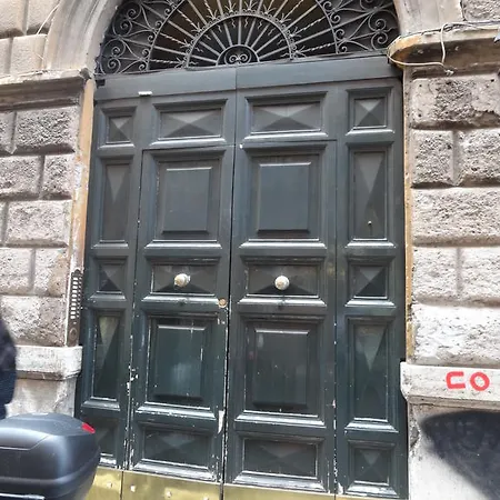 Bed & Breakfast Bye Bye Pantheon
